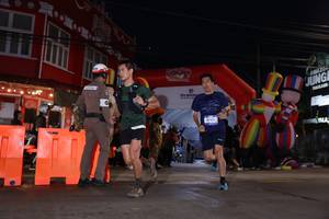 BIB: 30421
                            <button type="button" onclick="openModal(26221367)" class="btn btn-primary btn-sm float-right btn-popup" data-toggle="modal" data-target=".modal-high-quality">
                        <i class="fas fa-shopping-cart"></i> Add to Cart
                    </button>
                                            <button type="button" onclick="isThisMe(26221367, true)" class="btn btn-success btn-sm float-right btn-popup btn-isme hidden" data-toggle="tooltip" data-placement="bottom" title="นี่คือรูปของคุณใช่ไหม คลิกที่นี่เพื่อเอาเข้าอัลบั้ม">
                        <i class="fas fa-plus"></i> Add to album
                    </button>
                    <button type="button" onclick="isThisMe(26221367, false)" class="btn btn-warning btn-sm float-right btn-popup btn-isnotme hidden">
                        <i class="fas fa-ban"></i> Remove from album
                    </button>